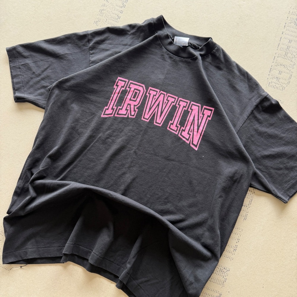 Vintage 90s Hanes Irwin T-shirt